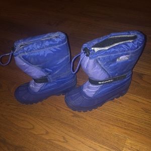 Sorel Girls boots size 4
